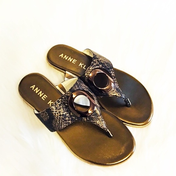 Anne Klein classy Casual Slip On Size 6 - Picture 1 of 6